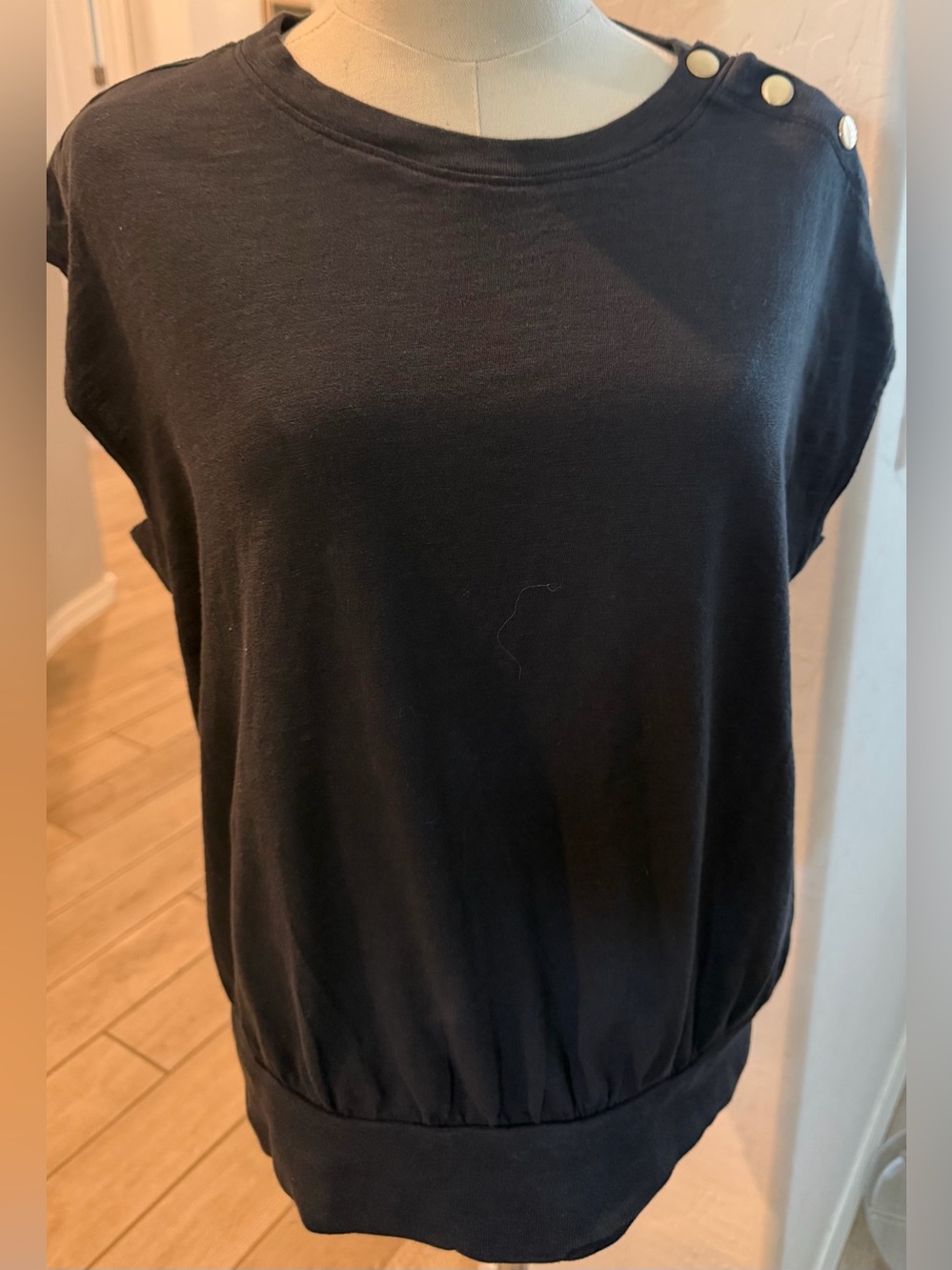 Simply Vera Vera Wang Black Button-Shoulder Blouson Tank